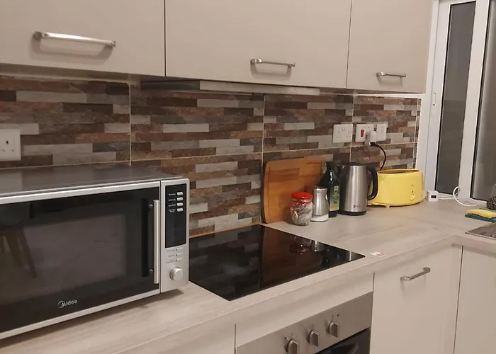 Central Apartment In Swieqi